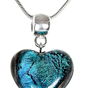 Lampglas Výjimečný náhrdelník Turquoise Heart s perlou Lampglas s ryzím stříbrem NLH5